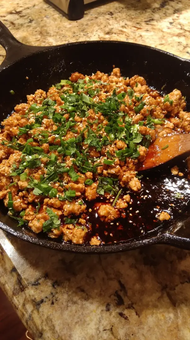 Honey Garlic Ground Chicken Skillet