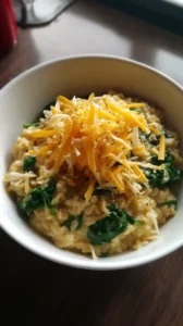 Spinach And Cheddar Garlic Oatmeal